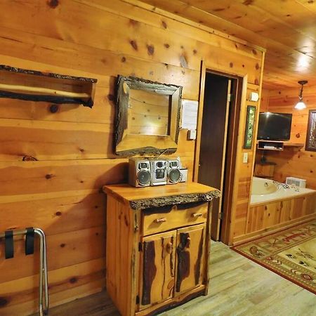 Alpine Mountain Sweetheart Cabin Jacuzzi #8 Helen Extérieur photo