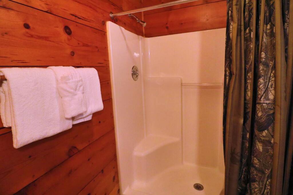Alpine Mountain Sweetheart Cabin Jacuzzi #8 Helen Extérieur photo