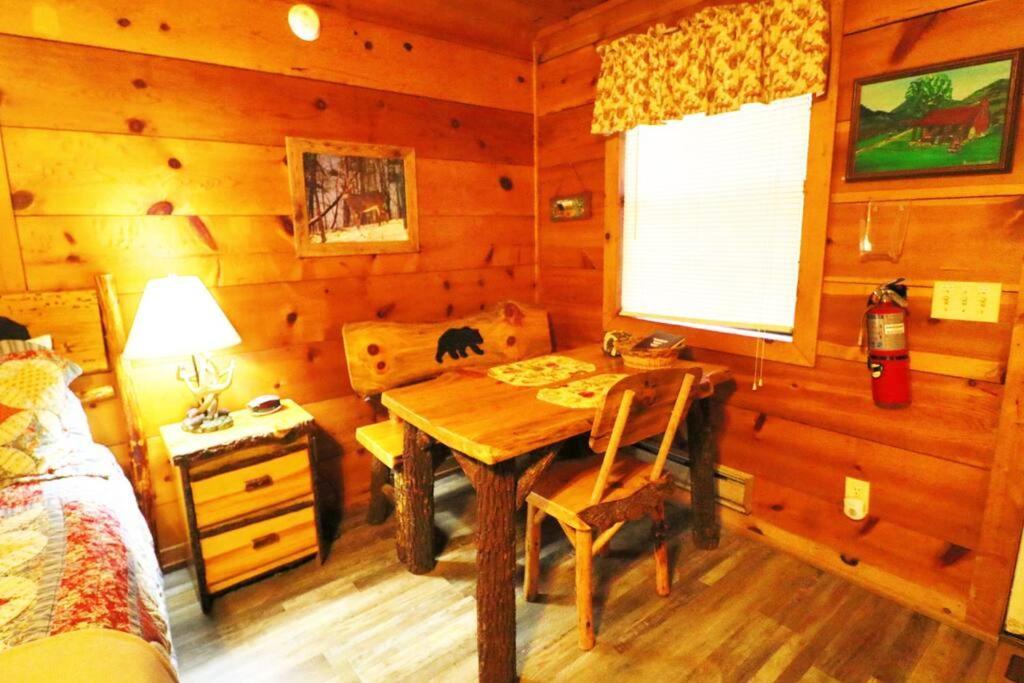 Alpine Mountain Sweetheart Cabin Jacuzzi #8 Helen Extérieur photo